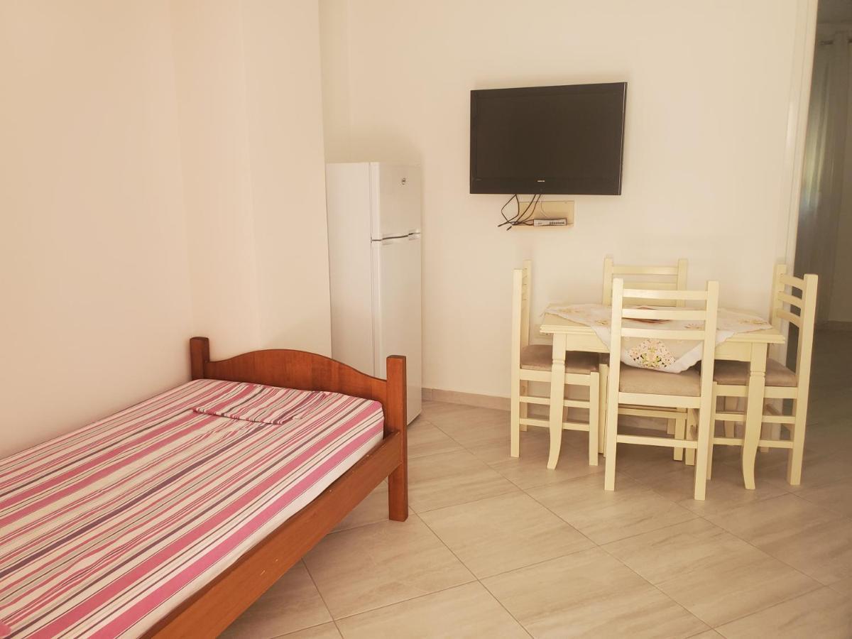 Guest House Vlorë Eksteriør billede