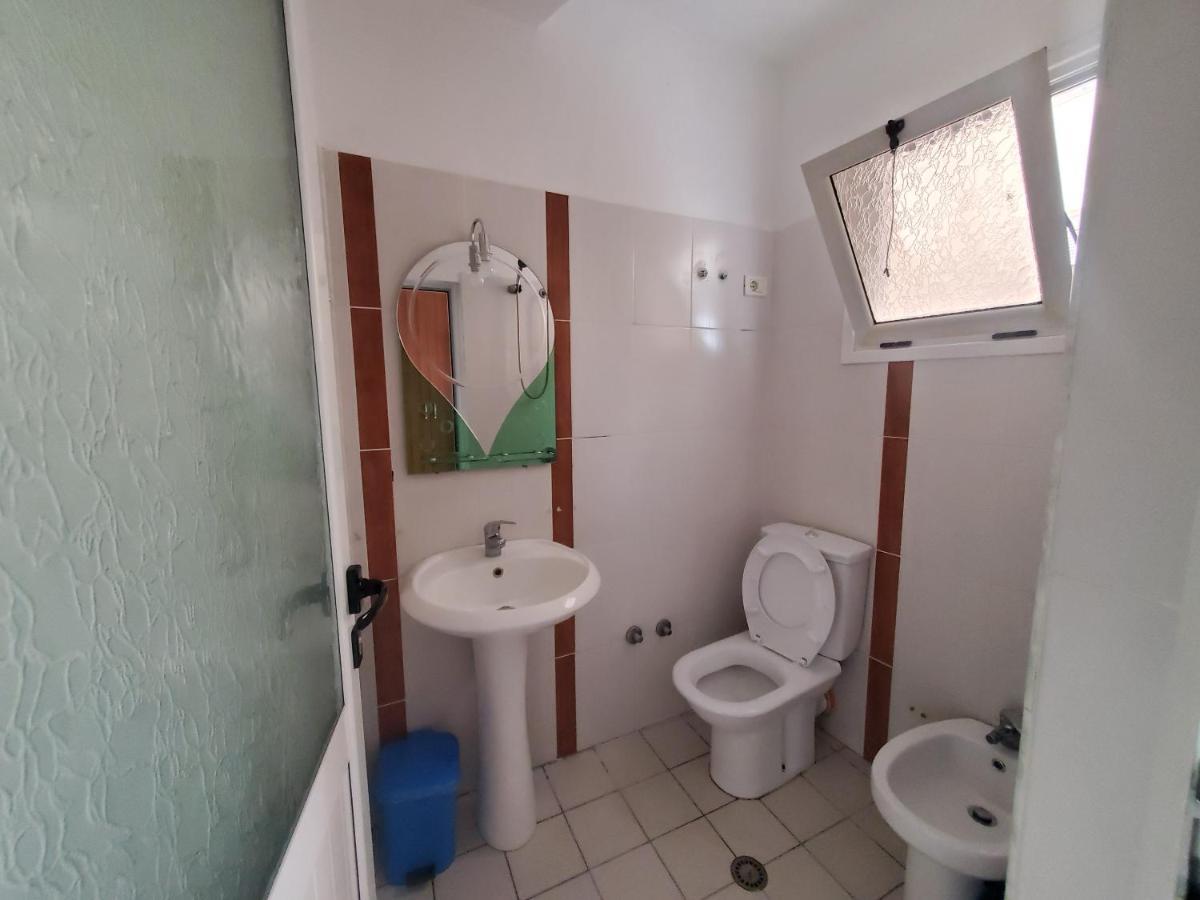 Guest House Vlorë Eksteriør billede