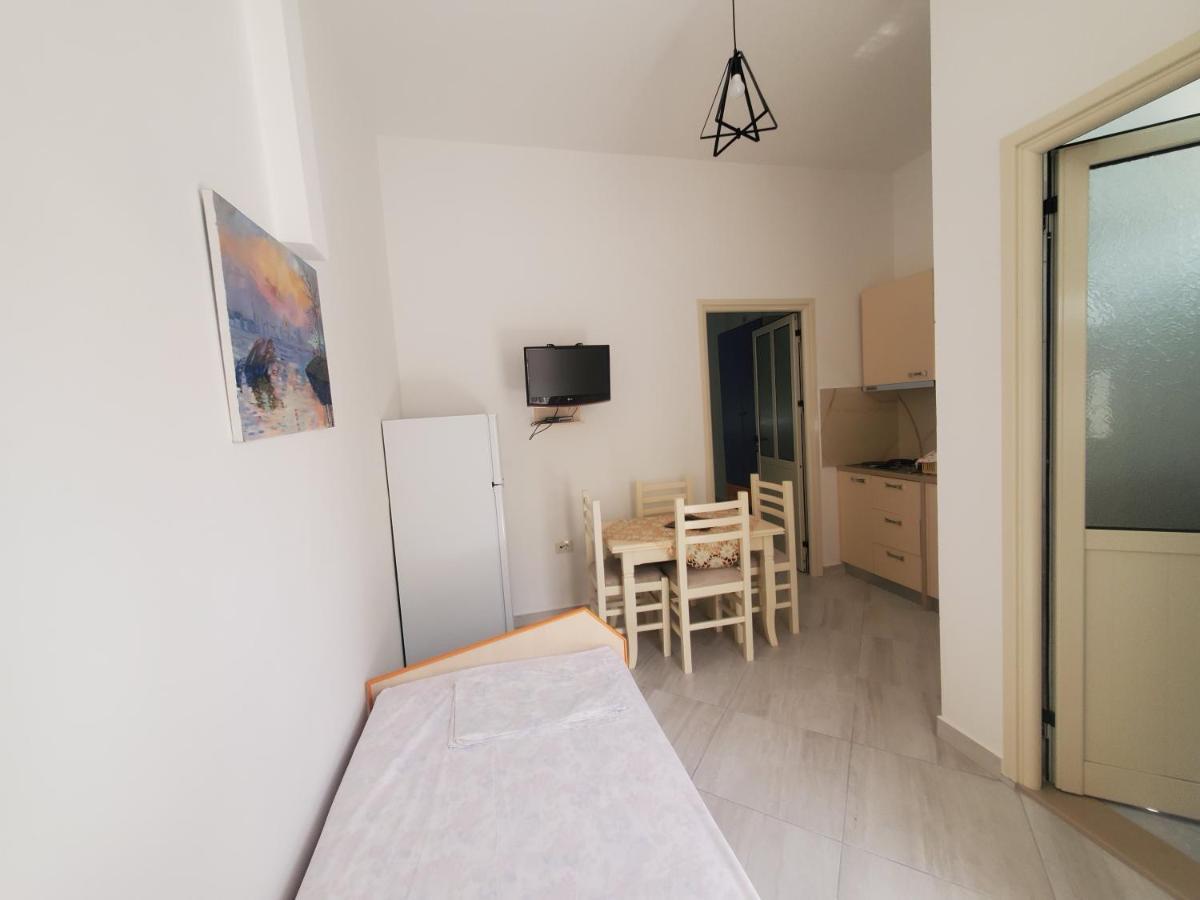 Guest House Vlorë Eksteriør billede
