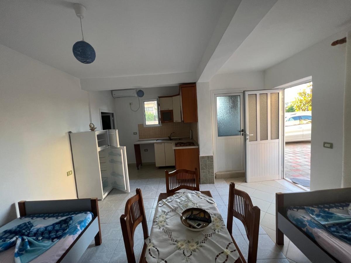 Guest House Vlorë Eksteriør billede