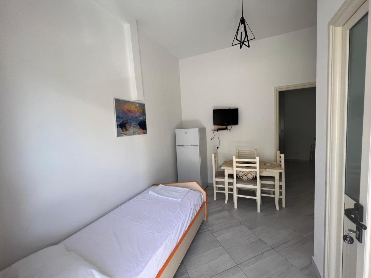 Guest House Vlorë Eksteriør billede