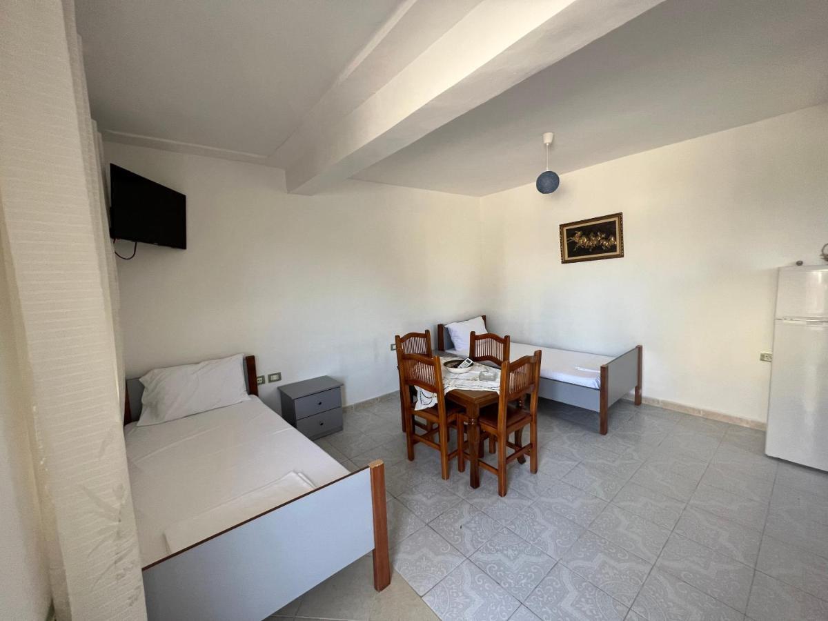 Guest House Vlorë Eksteriør billede