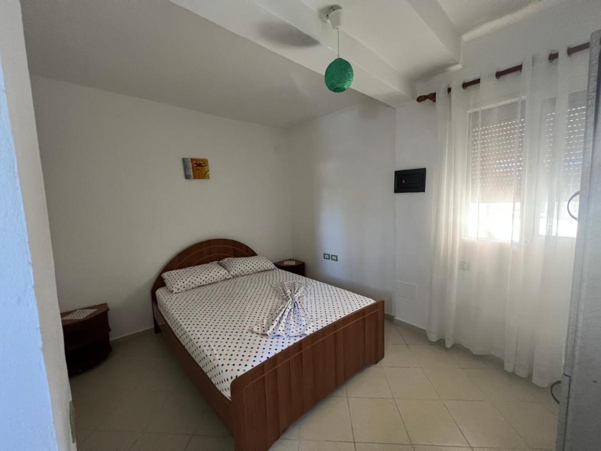 Guest House Vlorë Eksteriør billede
